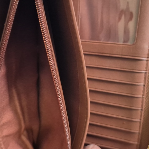 COACH signature  multicolored tan leather wristlet, wallet, clutch - Picture 7 of 7